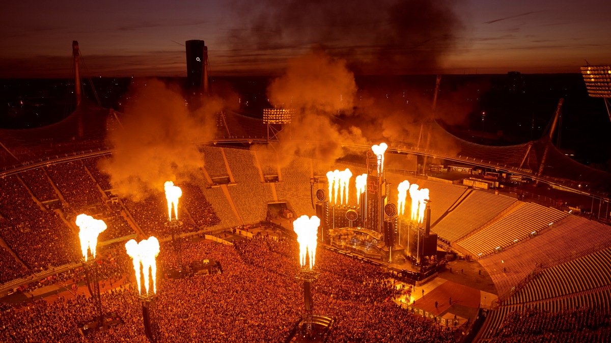 Rammstein kündigen Zusatzshows in Deutschland an / Wichtige Hinweise zum Verkauf, zur Personalisierung der Tickets und zu ungültigen Zweitmarkttickets: