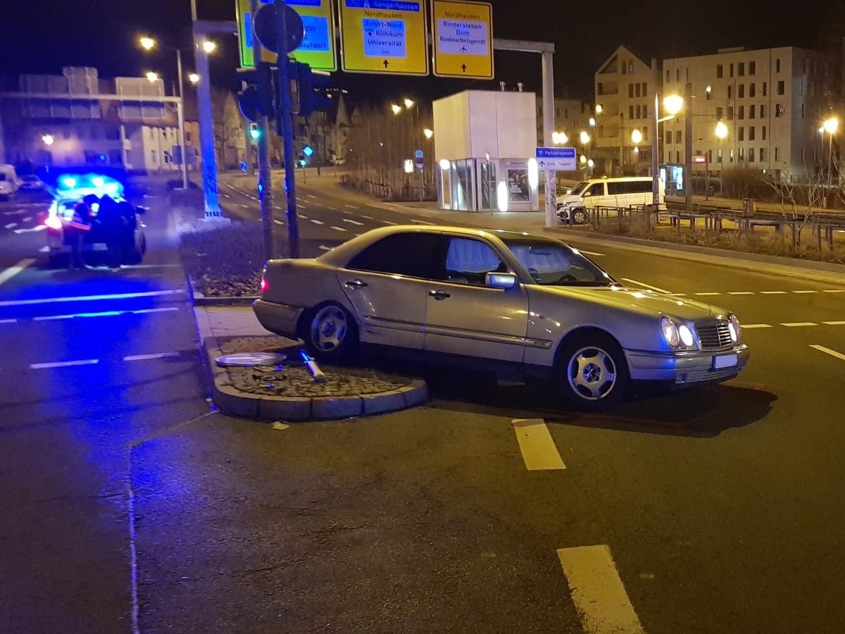 LPI-EF: 25.000 Euro Sachschaden bei Verkehrsunfall