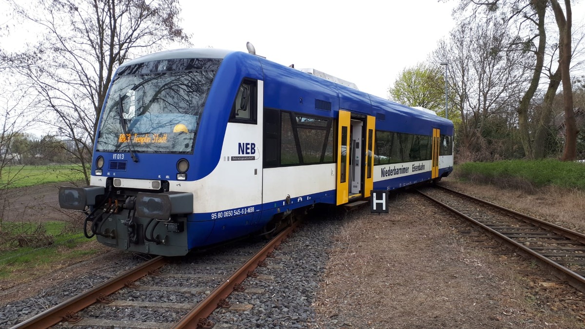 BPOLD-B: Zug am Bahnhof Joachimsthal entgleist