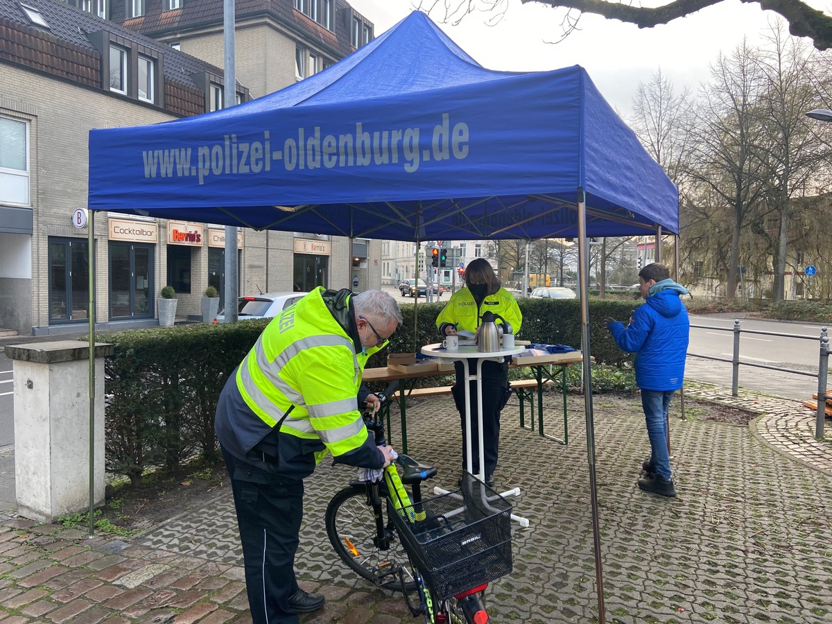 POL-OL: +++ Fahrradkontrollaktion mit großem Erfolg +++