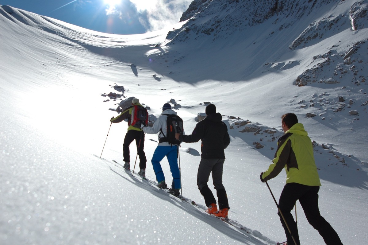 Jochen Schweizer stellt Wintertrendsportarten vor