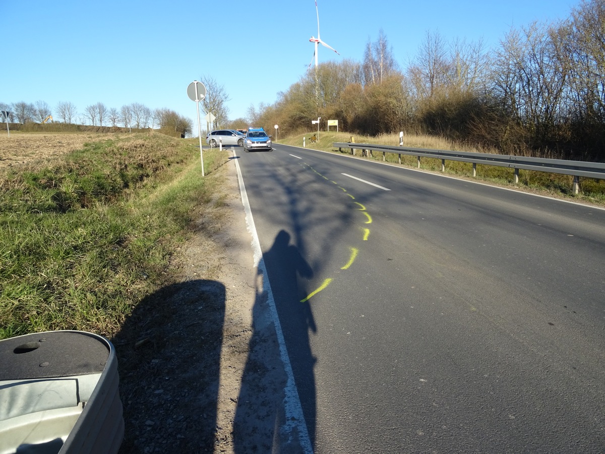 POL-HM: Zeugen zu einer Straßenverkehrsgefährdung gesucht!