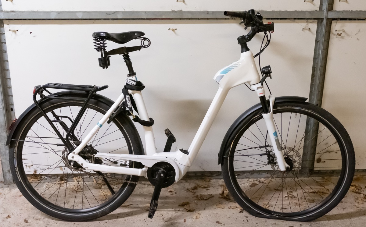 POL-BI: Wem gehört dieses E-Bike?