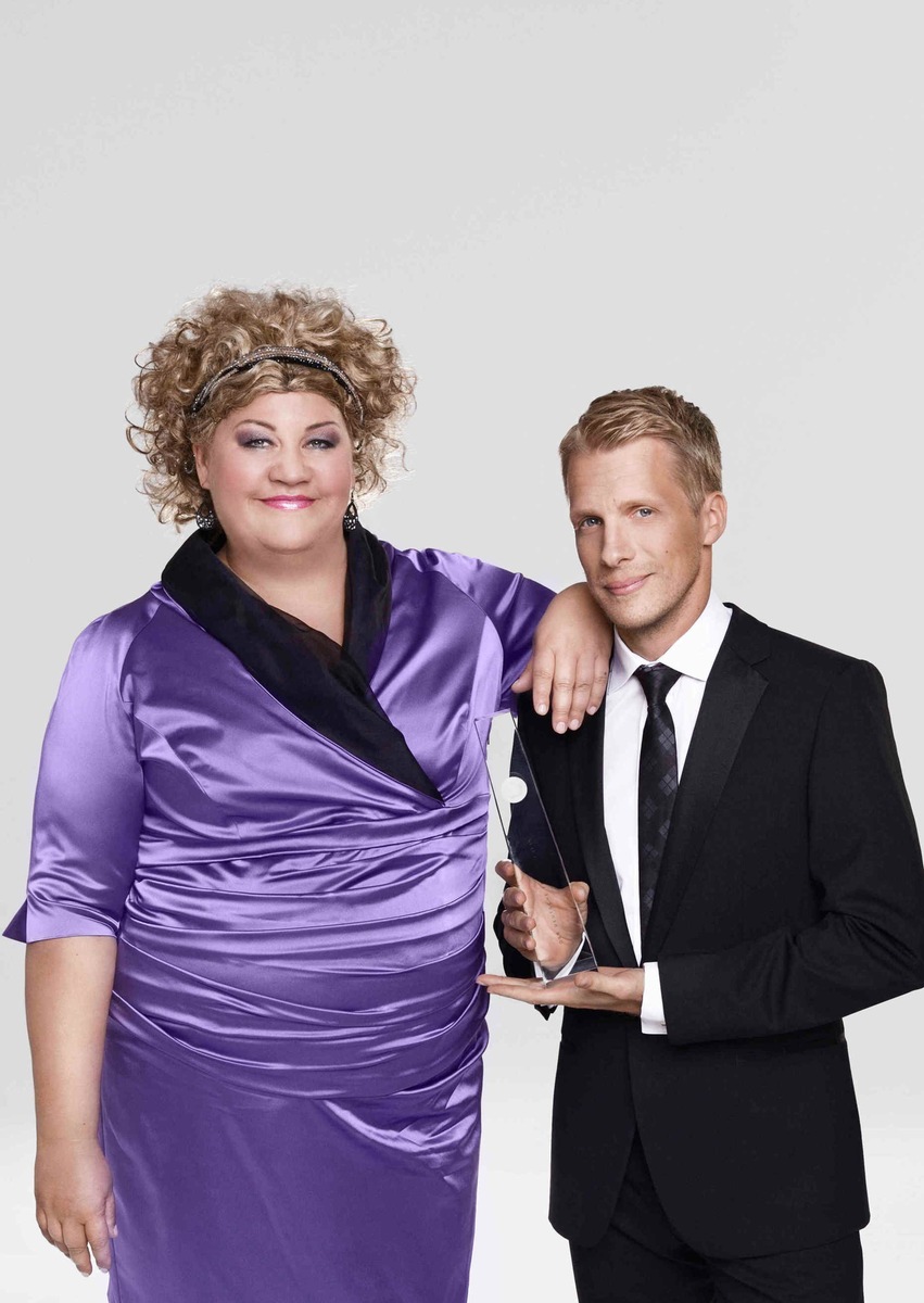 Cindy aus Marzahn und Oliver Pocher moderieren den DEUTSCHEN FERNSEHPREIS 2013 (BILD)