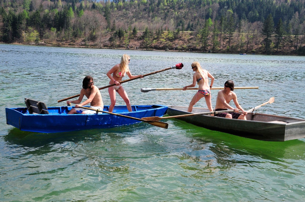 Sommeropening &quot;Fischerstechen&quot; im Alpbachtal Seenland - BILD