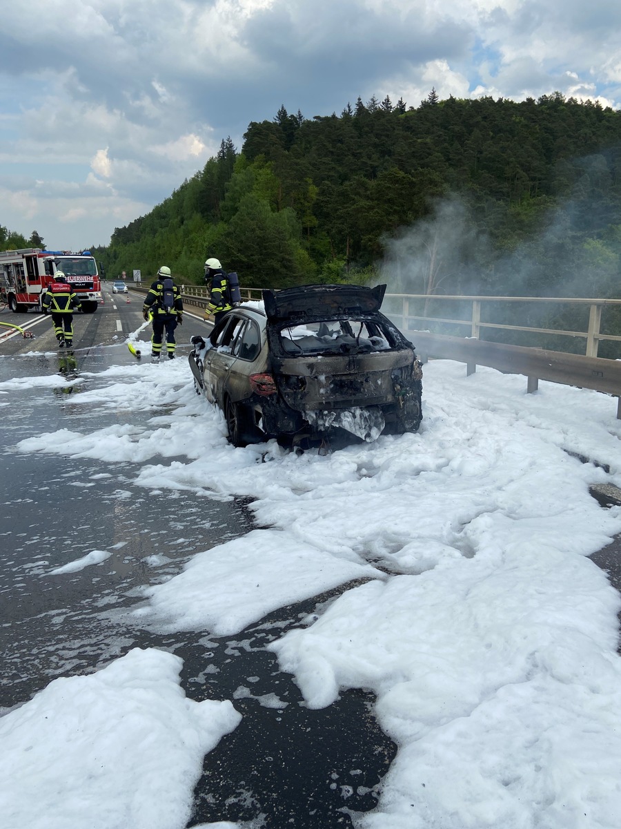 POL-PPTR: Fahrzeugbrand