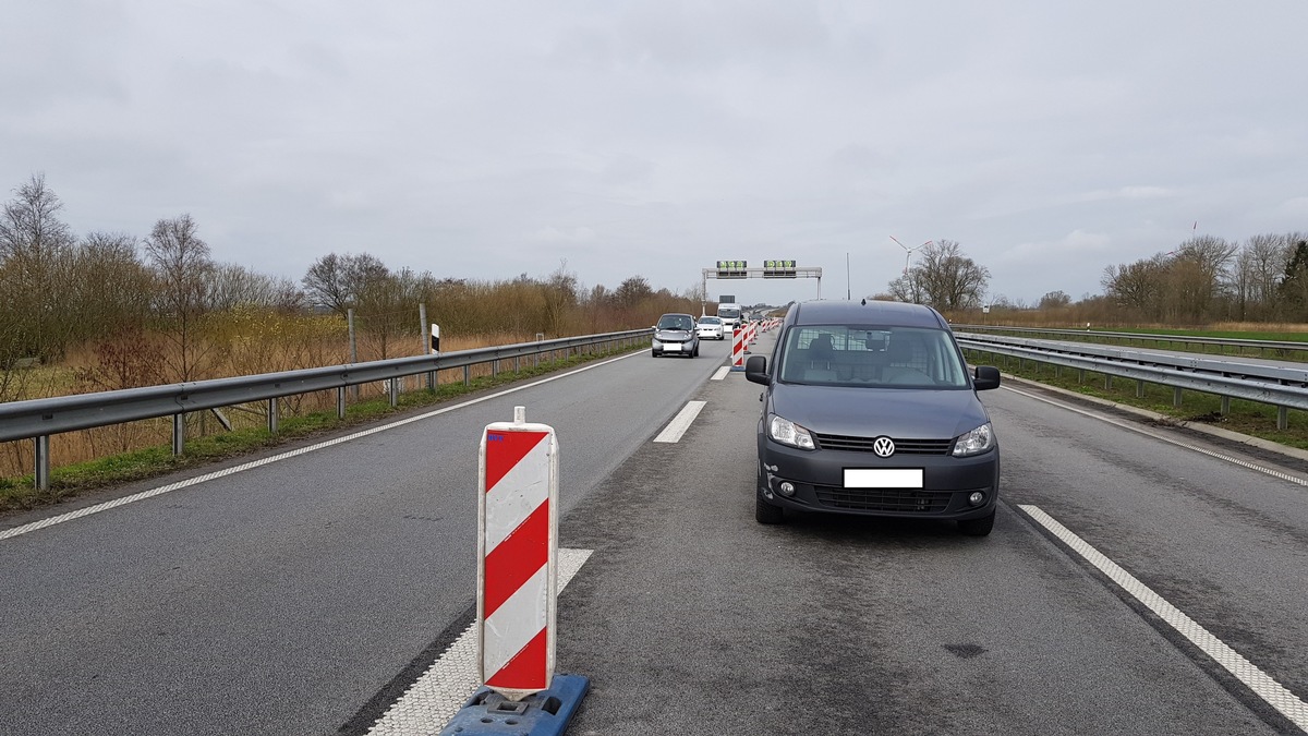 POL-WHV: Radarmessung auf der B 210 - Polizei zieht erschreckende Bilanz - 300 Verstöße in dreieinhalb Stunden!