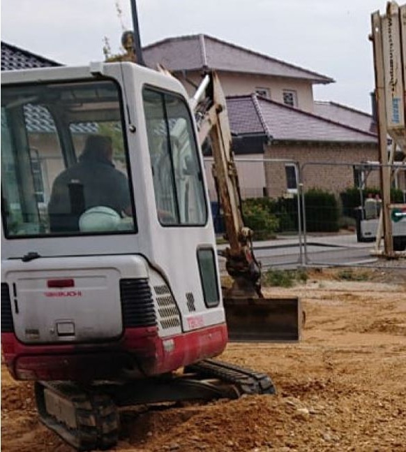 POL-REK: 200923-3: Minibagger von einer Baustelle entwendet - Elsdorf