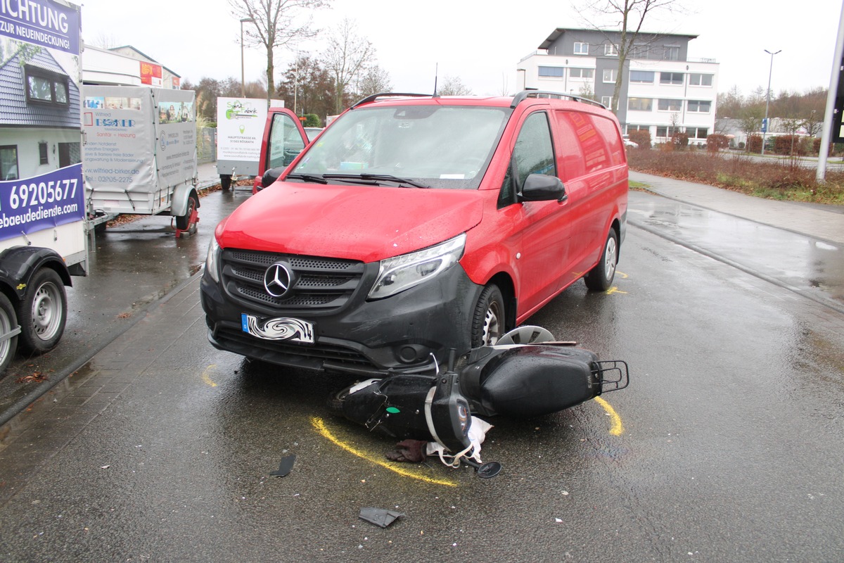 POL-RBK: Rösrath - Kleinkraftrad beim Einfahren übersehen