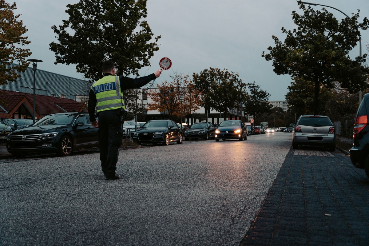 POL-Bremerhaven: Licht-Test-Aktion 2023 - Polizei führt  Beleuchtungskontrollen für