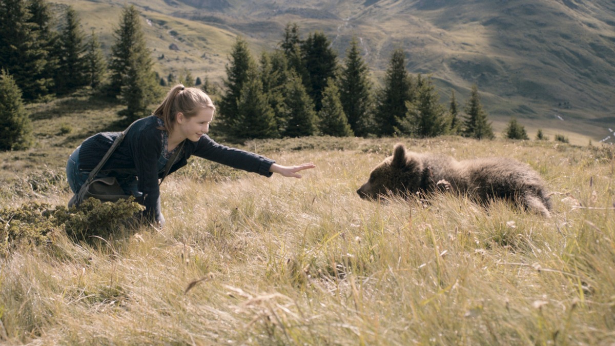 Im ZDF-Kinder- und Jugendprogramm sind die Bären los / Free-TV-Premiere von &quot;Clara und das Geheimnis der Bären&quot; am Pfingstmontag (FOTO)