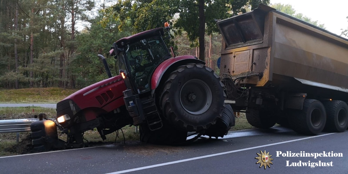 POL-LWL: Traktor kam von Fahrbahn ab