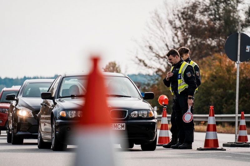 Bundespolizeidirektion München: Unerlaubte Einreisen in Bayern im Januar 2024 / Bundespolizeidirektion München zeigt knapp 2.000 illegale Grenzübertritte an