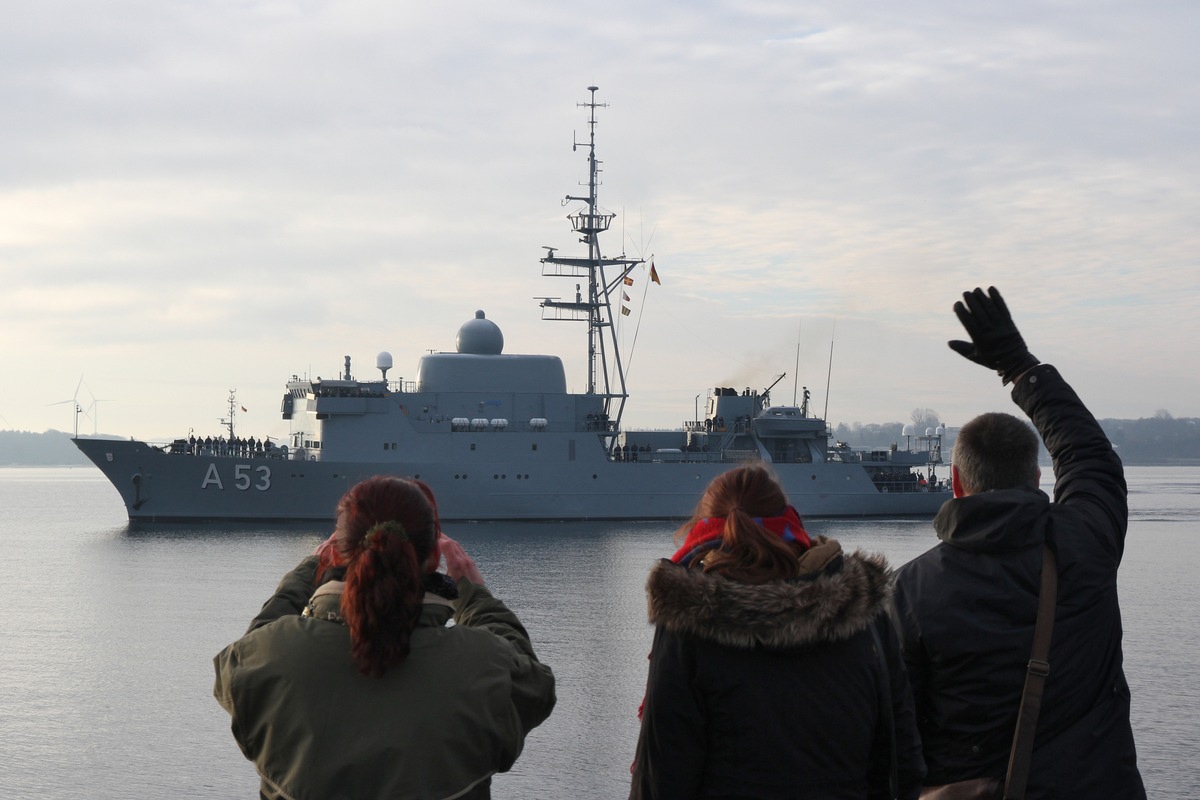 Flottendienstboot &quot;Oker&quot; kehrt nach erfolgreicher Offizierausbildung zurück nach Eckernförde