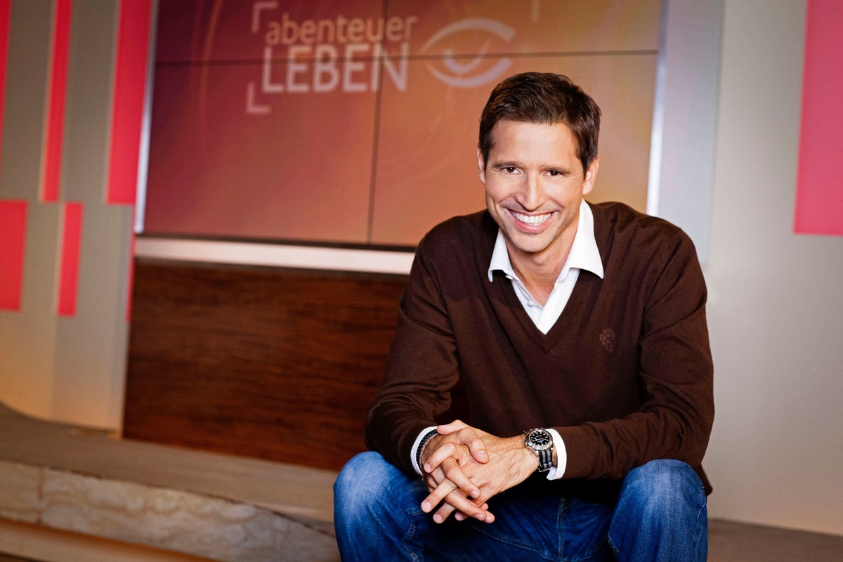 &quot;Abenteuer Leben&quot; mit Andreas Türck garantiert Power-Wissen pur - am Sonntag, 2. Dezember 2012 um 22.35 Uhr bei kabel eins (BILD)