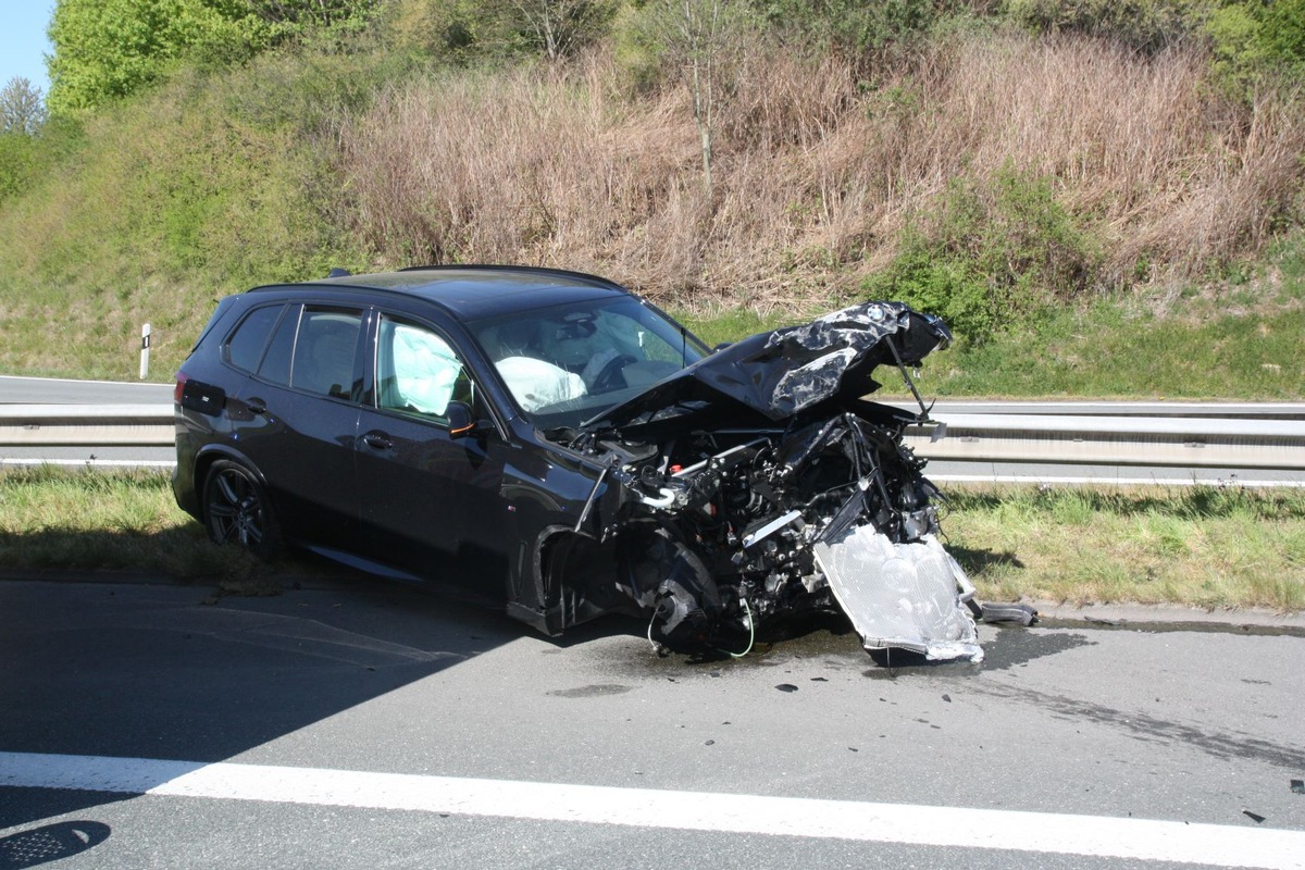 POL-BI: Nachtrag zu: Alleinunfall mit leicht verletzter Person