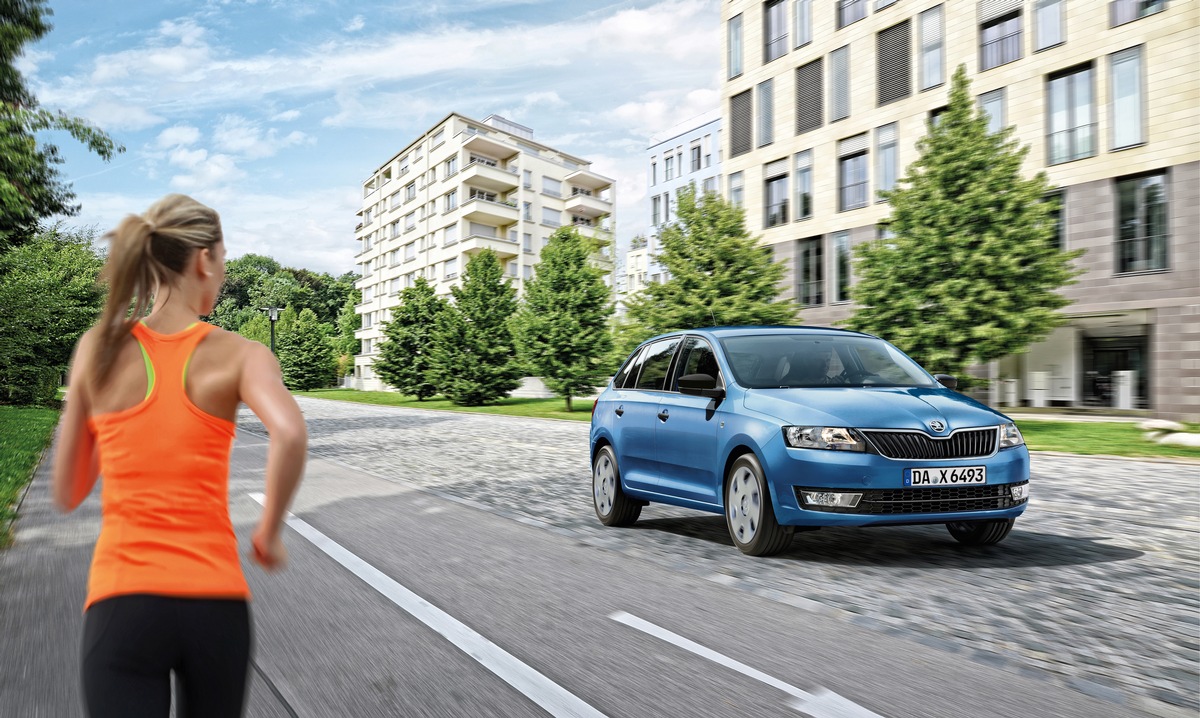 SKODA läutet mit Sondermodell Rapid Spaceback Cool Edition den Sommer ein (FOTO)