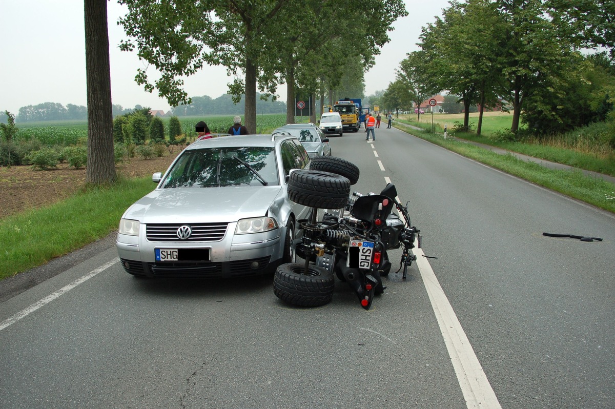 POL-STH: Pkw und Quad prallen auf der B 65 frontal aufeinander