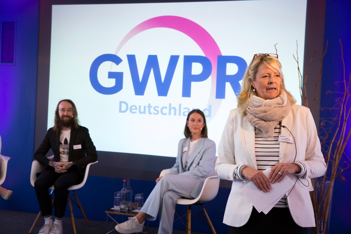 Geheimwaffe Influencer?! - Networking-Treffen des Frauen-Netzwerks Global Women in PR bei Beiersdorf in Hamburg