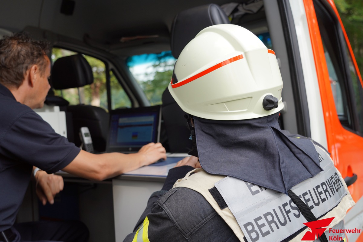 FW Köln: Erneuter Chemieeinsatz für die Feuerwehr Köln