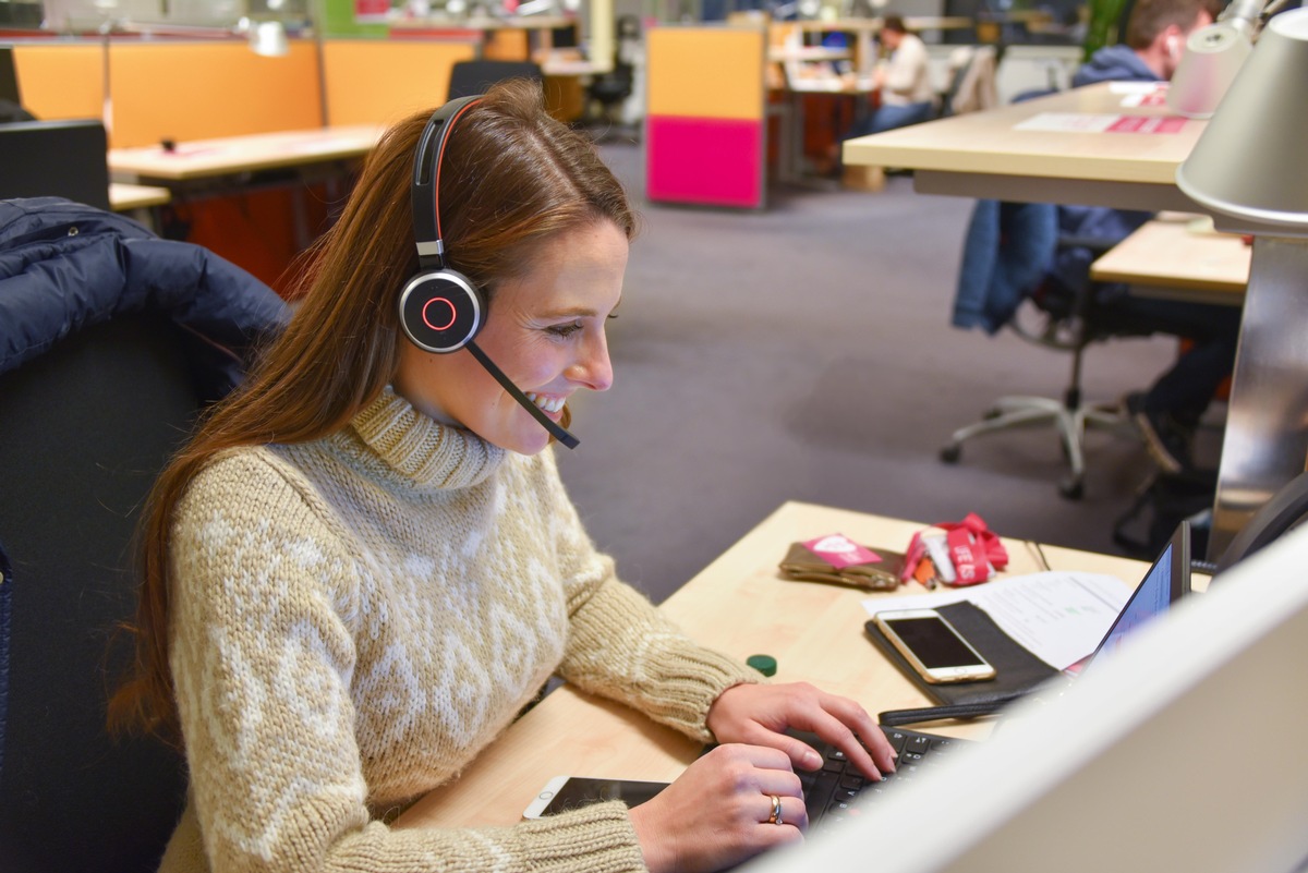 Telekom unterstützt Kinder in Not