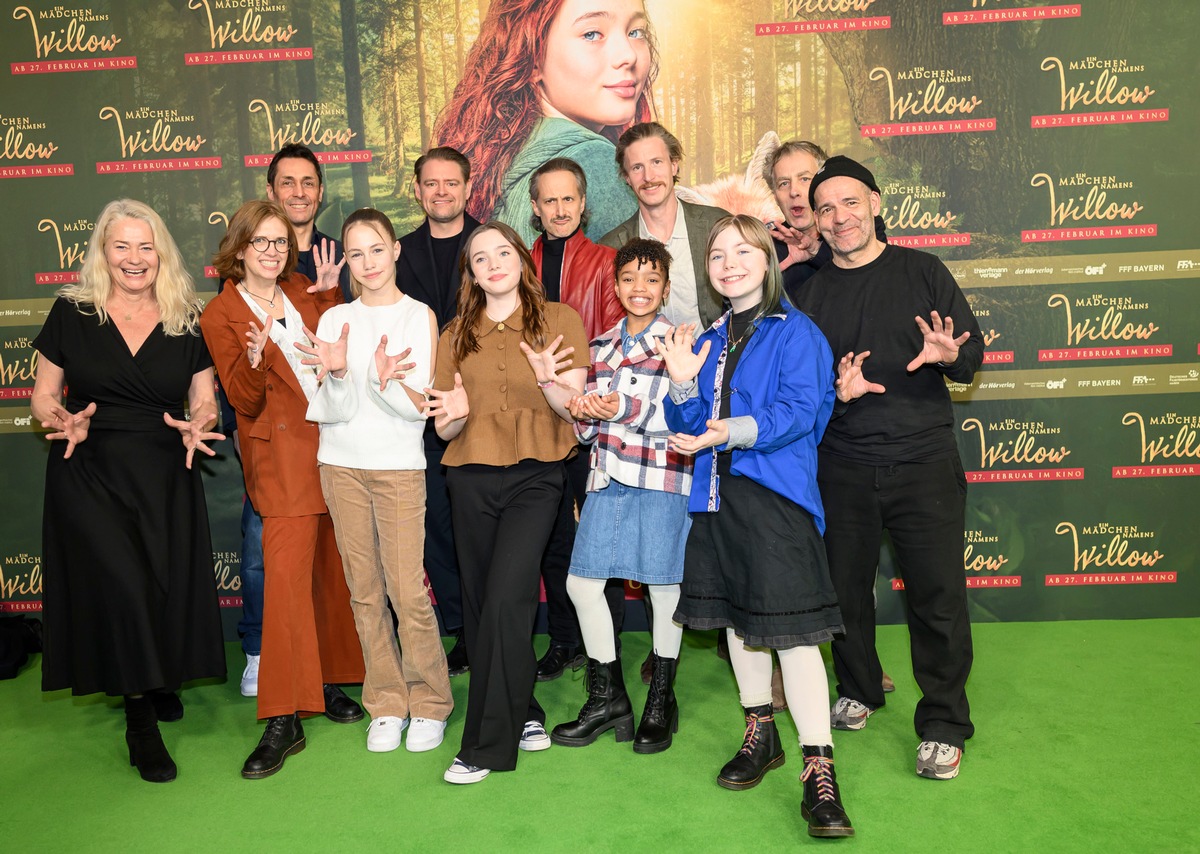 &quot;Kommt ihr Geister, kommt ihr Feen! / Schließt mit uns den Kreis!&quot; / EIN MÄDCHEN NAMENS WILLOW feiert zauberhafte Premiere in München