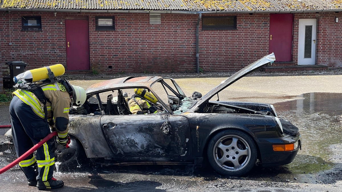 POL-HK: Neuenkirchen - Oldtimer ausgebrannt Bad Fallingbostel - zwei Einbrüche am Wochenende