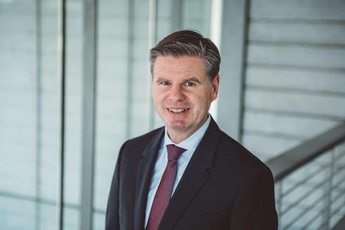 Stefan Räbsamen neuer Verwaltungsratspräsident von PwC Schweiz