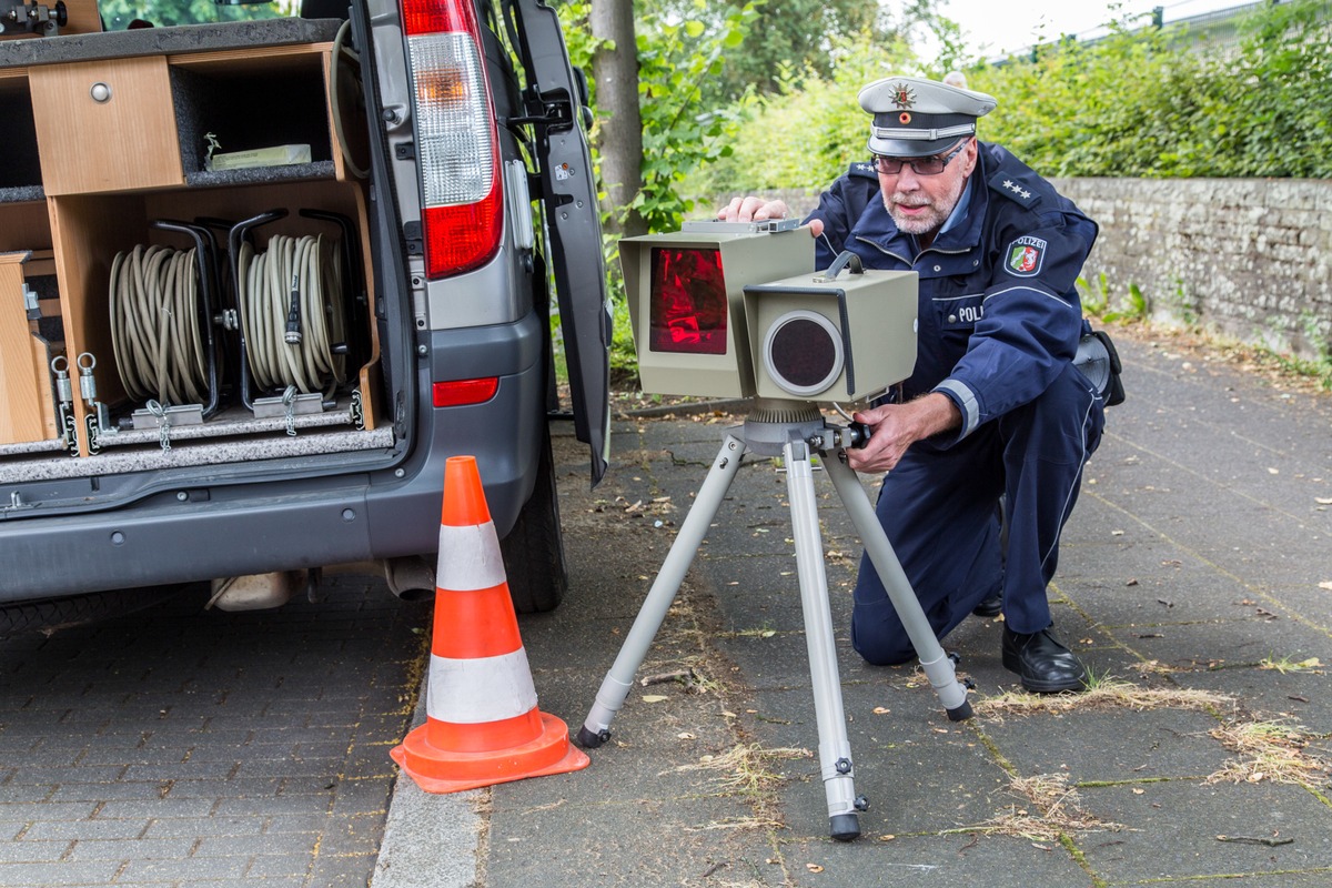 POL-ME: Geschwindigkeitsmessungen in der 27. KW - Kreis Mettmann - 1906137