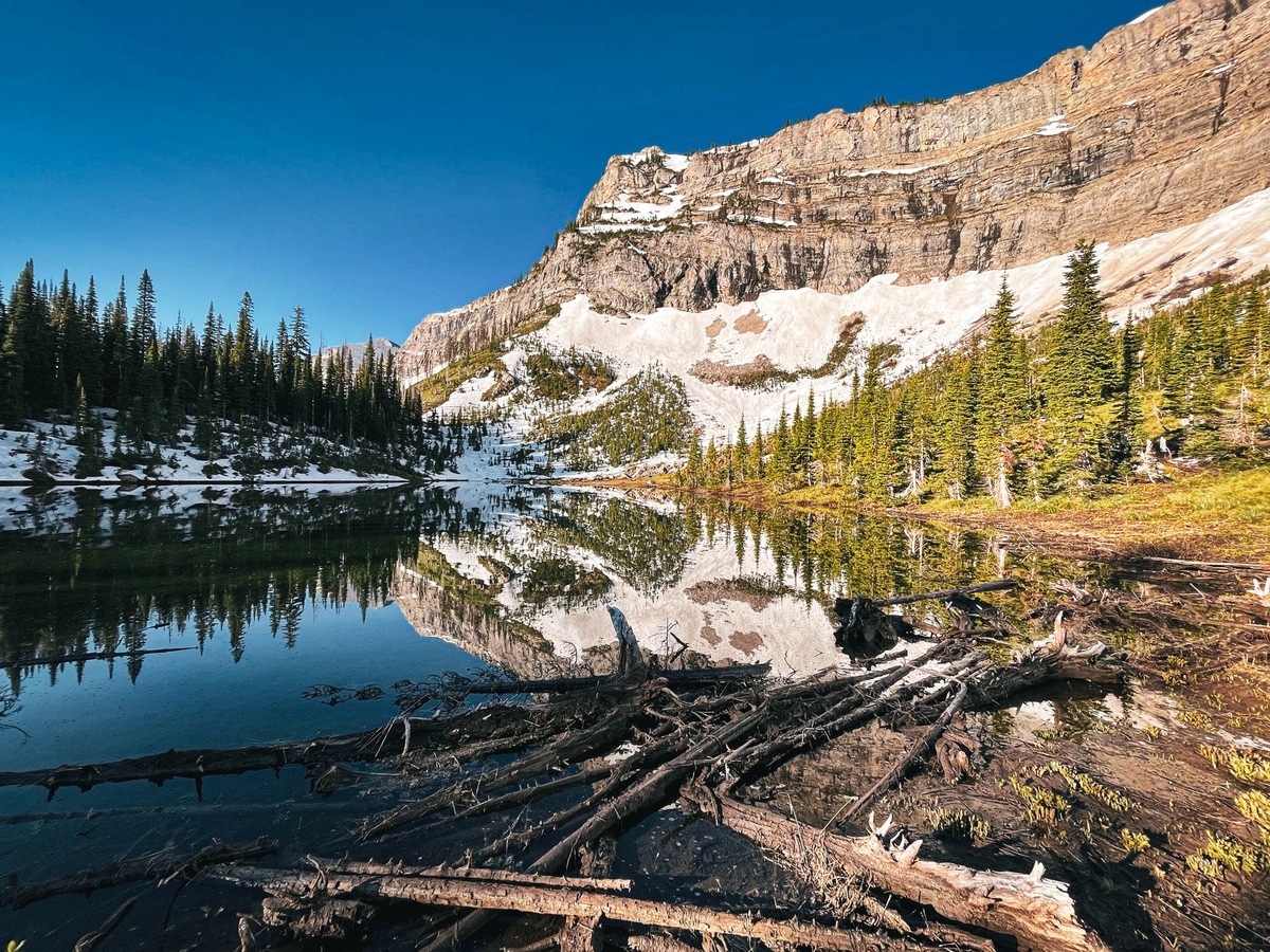 New release by gestalten: The Great Divide - Walking the Continental Divide Trail, Tim Voors