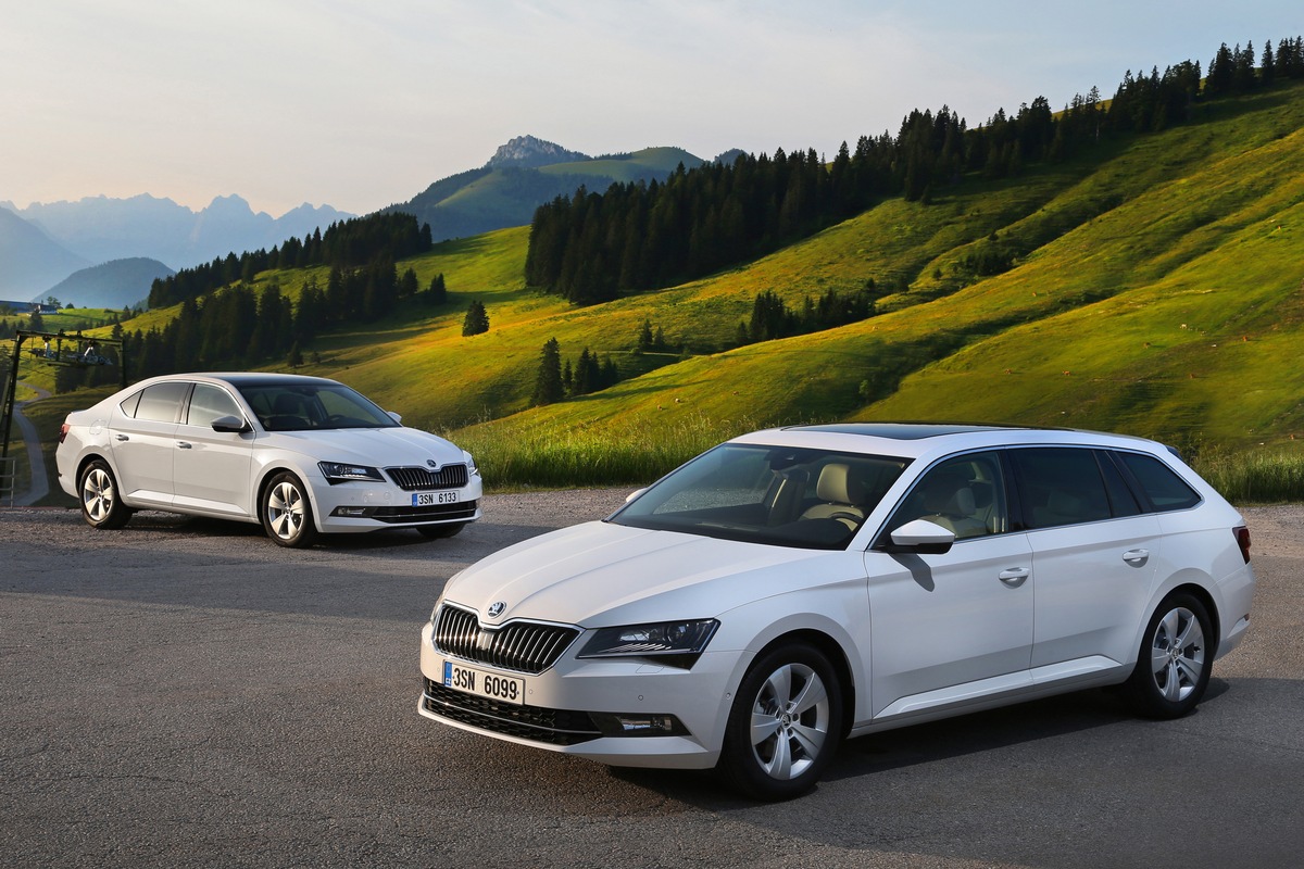 Der neue SKODA Superb GreenLine: mehr als 1.780 km mit nur einer Tankfüllung (FOTO)