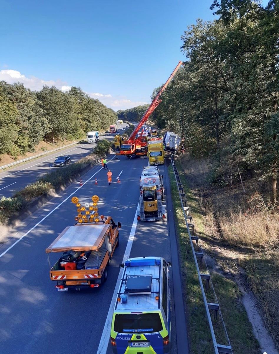 POL-VER: Nachtrag zur Meldung vom 22.09.2022 - Foto Bergung A27-