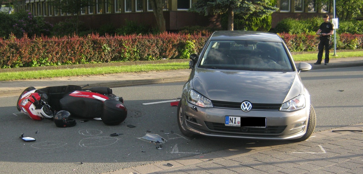 POL-NI: Vorfahrt genommen