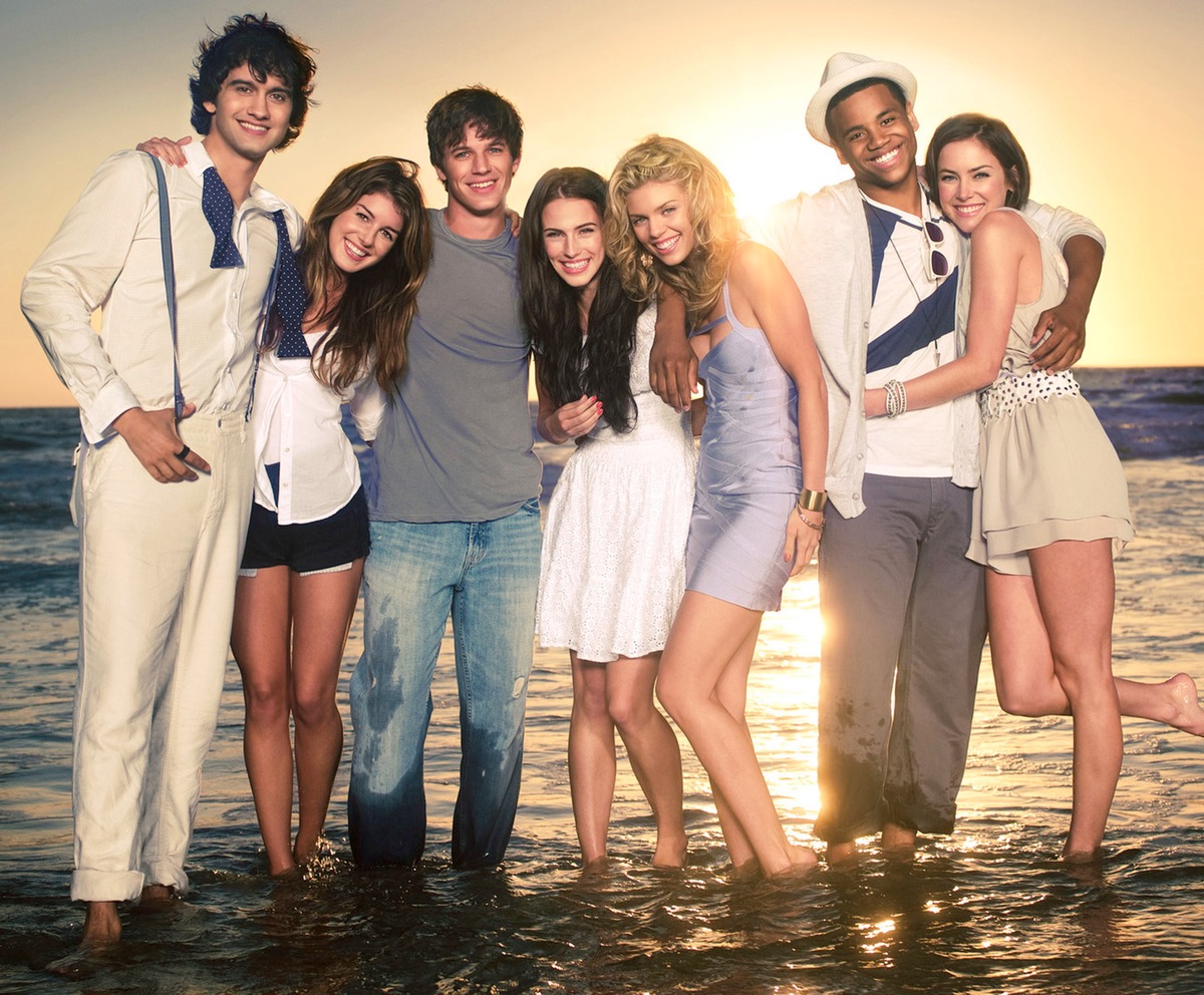 Neue Intrigen, neue Liebesbeziehungen, neue Dramen: sixx zeigt &quot;Gossip Girl&quot; und die zweite Staffel &quot;90210&quot; als Deutschland-Premiere am US-Serien-Montag ab 10. Januar 2011 (mit Bild)