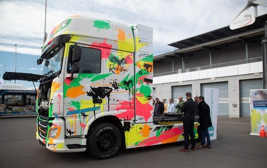 Wasserstoff in der Lausitz: GP JOULE HYDROGEN, Clean Logistics SE und IHK Cottbus zeigen Brennstoffzellen-Lkw und -Bus am Lausitzring