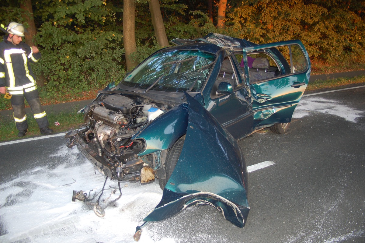 POL-STH: Schwerer Verkehrsunfall auf der Landesstraße 445