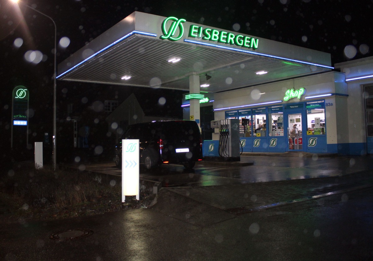 POL-MI: Unbekannter überfällt Tankstelle in Eisbergen