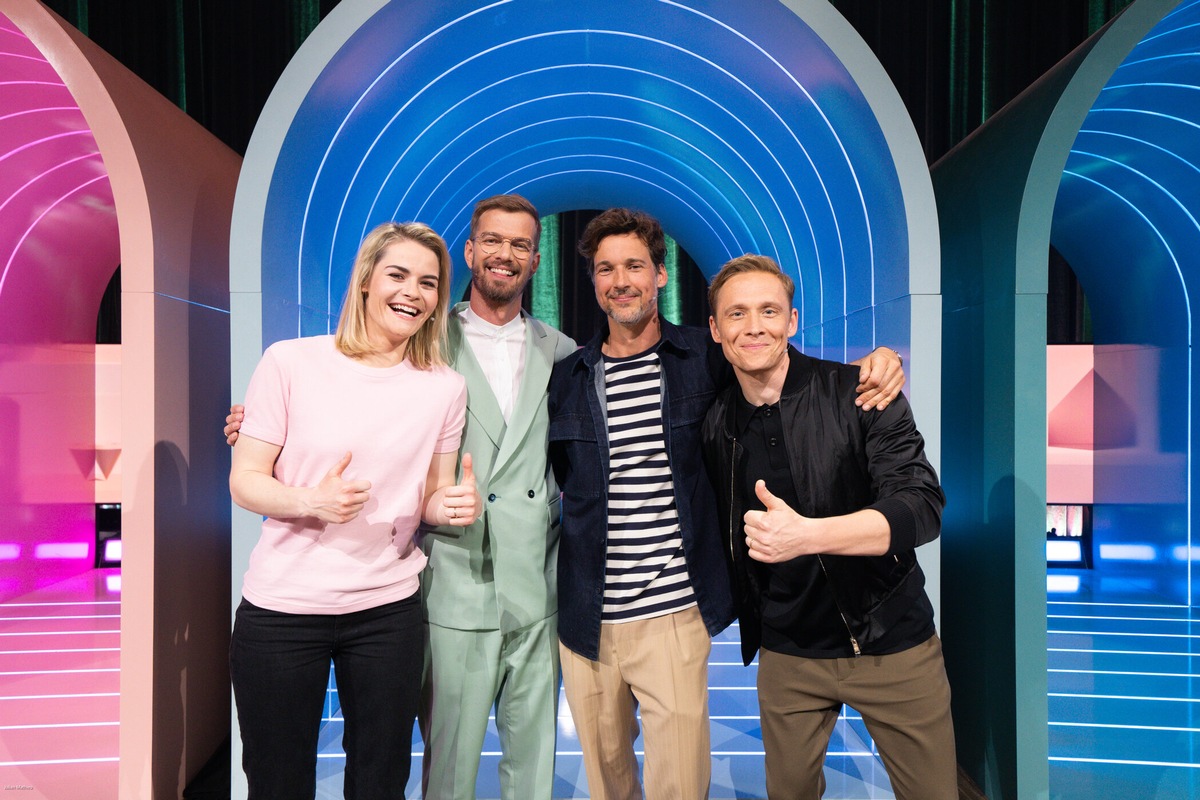 &quot;Wer stiehlt mir die Show?&quot;: Hazel Brugger, Matthias Schweighöfer und Florian David Fitz quizzen ab Sonntag, 5. November 2023, um Joko Winterscheidts Job