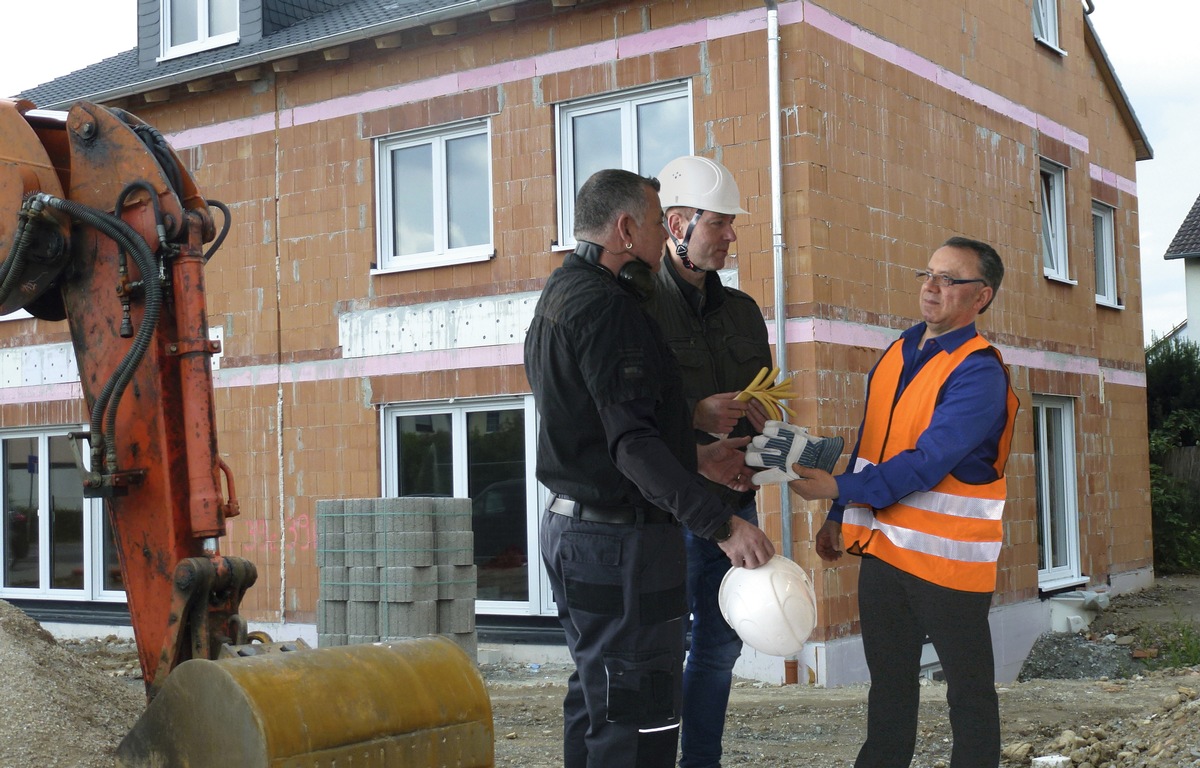 Private Bauherren - Helfer auf der privaten Baustelle absichern