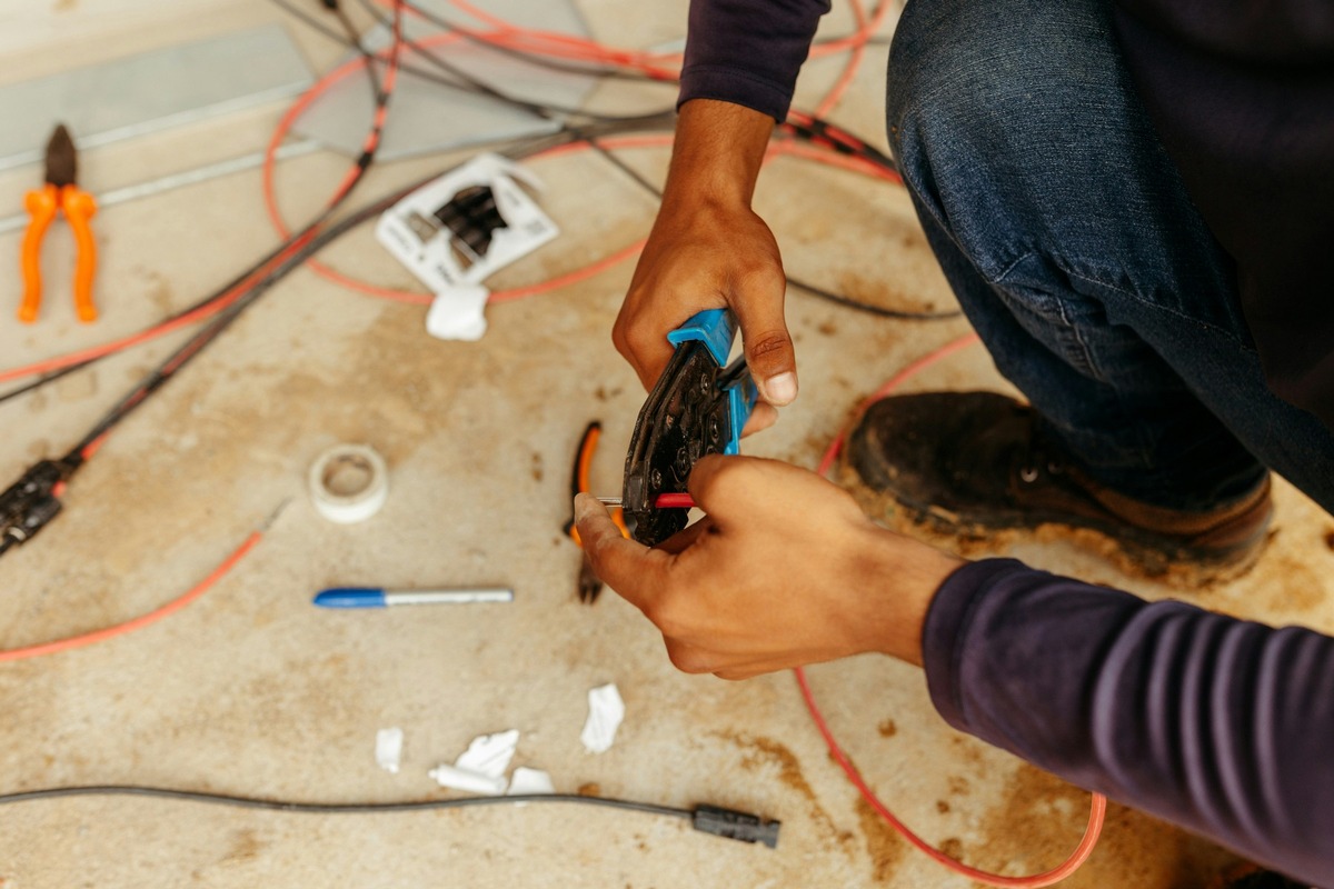 Innovative Verbindungslösungen: Deutsche Stecker und Steckverbinder für höchste Sicherheitsstandards