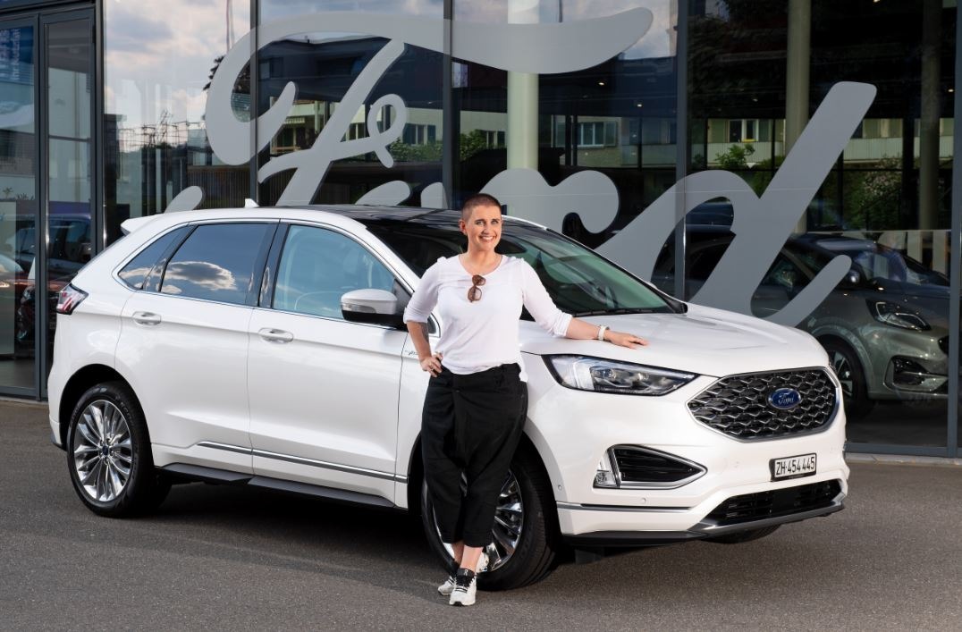 Zweiter Sieg in Serie: Der Ford Edge punktet erneut bei der Schweizer Sportmoderatorin Steffi Buchli