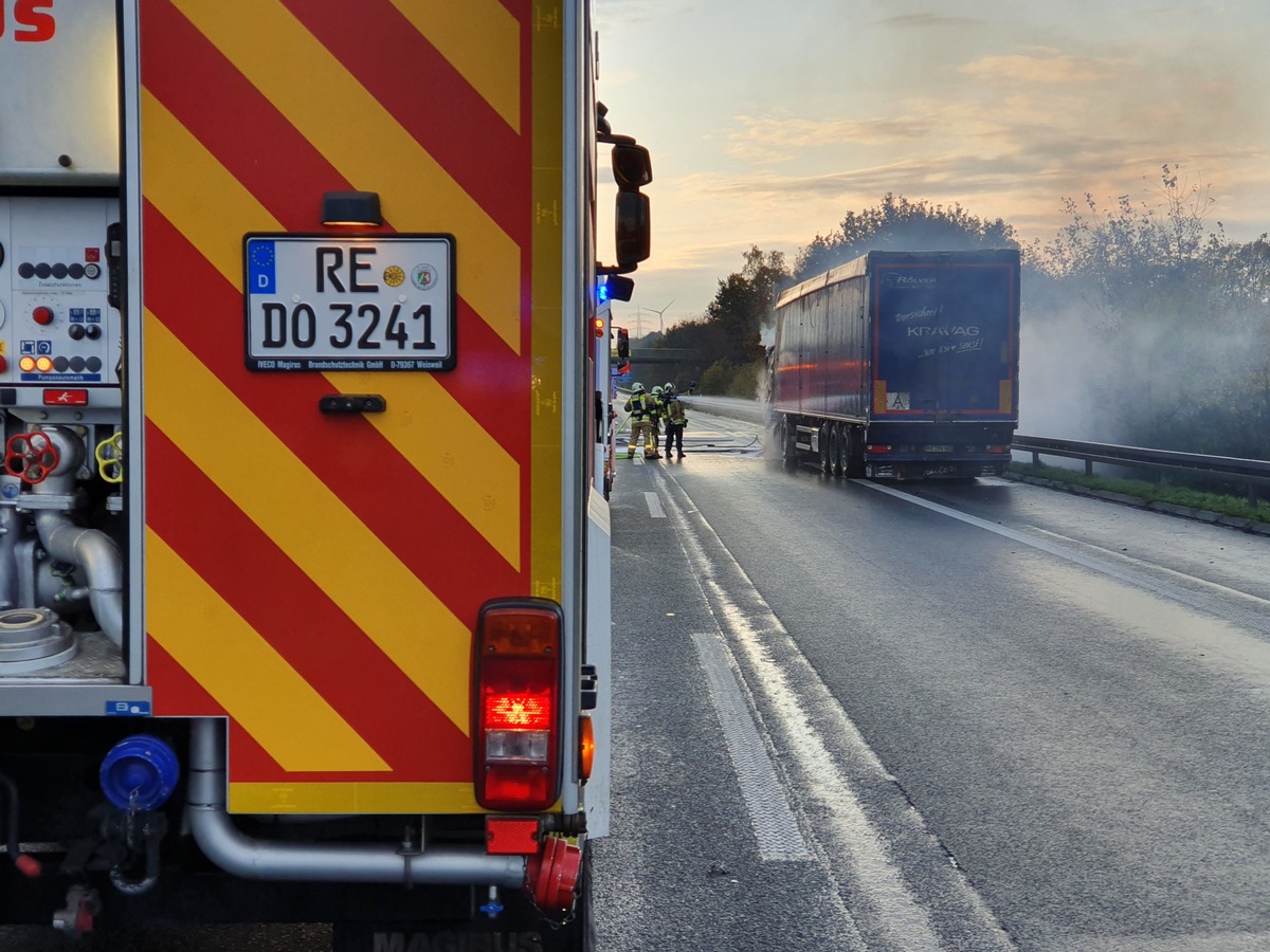 FW-Dorsten: +++ LKW-Brand auf der BAB 31 +++