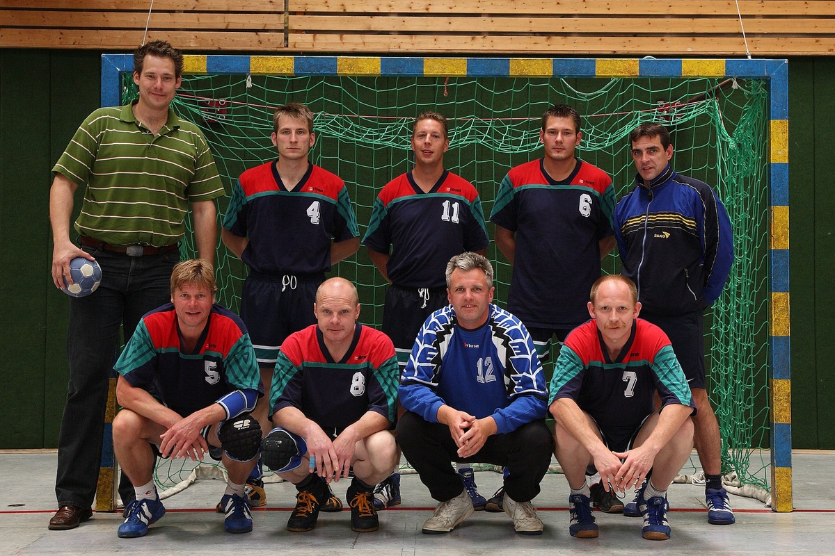 FW-E: 7. offene deutsche Meisterschaft der Berufsfeuerwehren im Hallenhandball