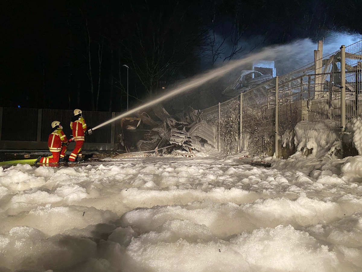 FW-Heiligenhaus: Feuerwehr im Dauerstress (Meldung 29/2020)