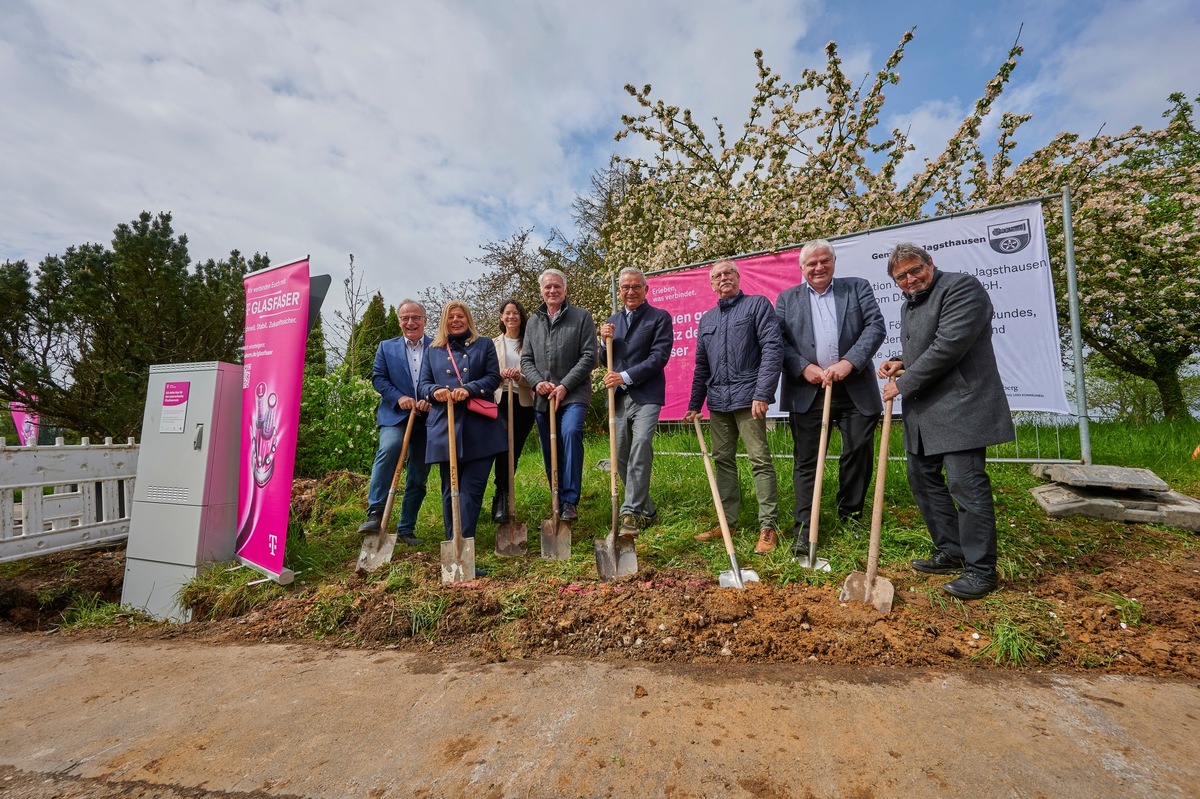 Telekom startet Glasfaser-Ausbau in Jagsthausen