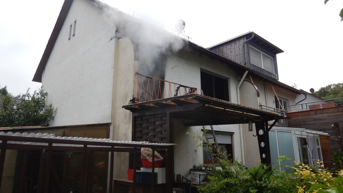 FW-F: Wohnungsbrand in Schwanheim