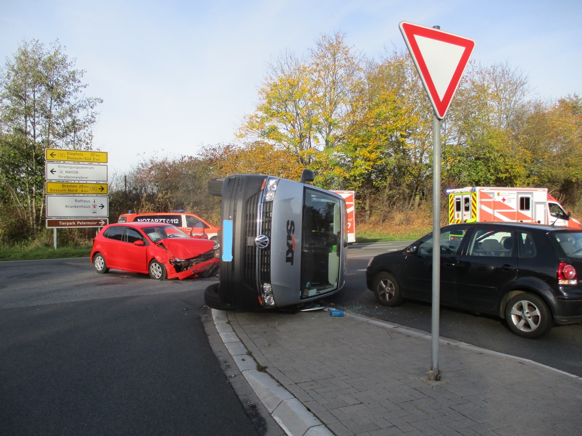 POL-DH: --- Bassum - Verkehrsunfall mit zwei Verletzten ---