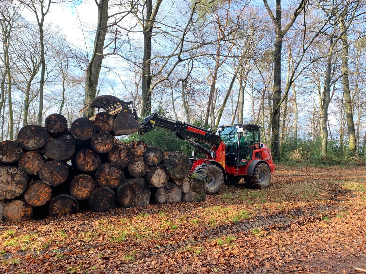 FW Ratingen: Waldbrand, Ratingen Breitscheid, 22.01.2021, 13:15 Uhr