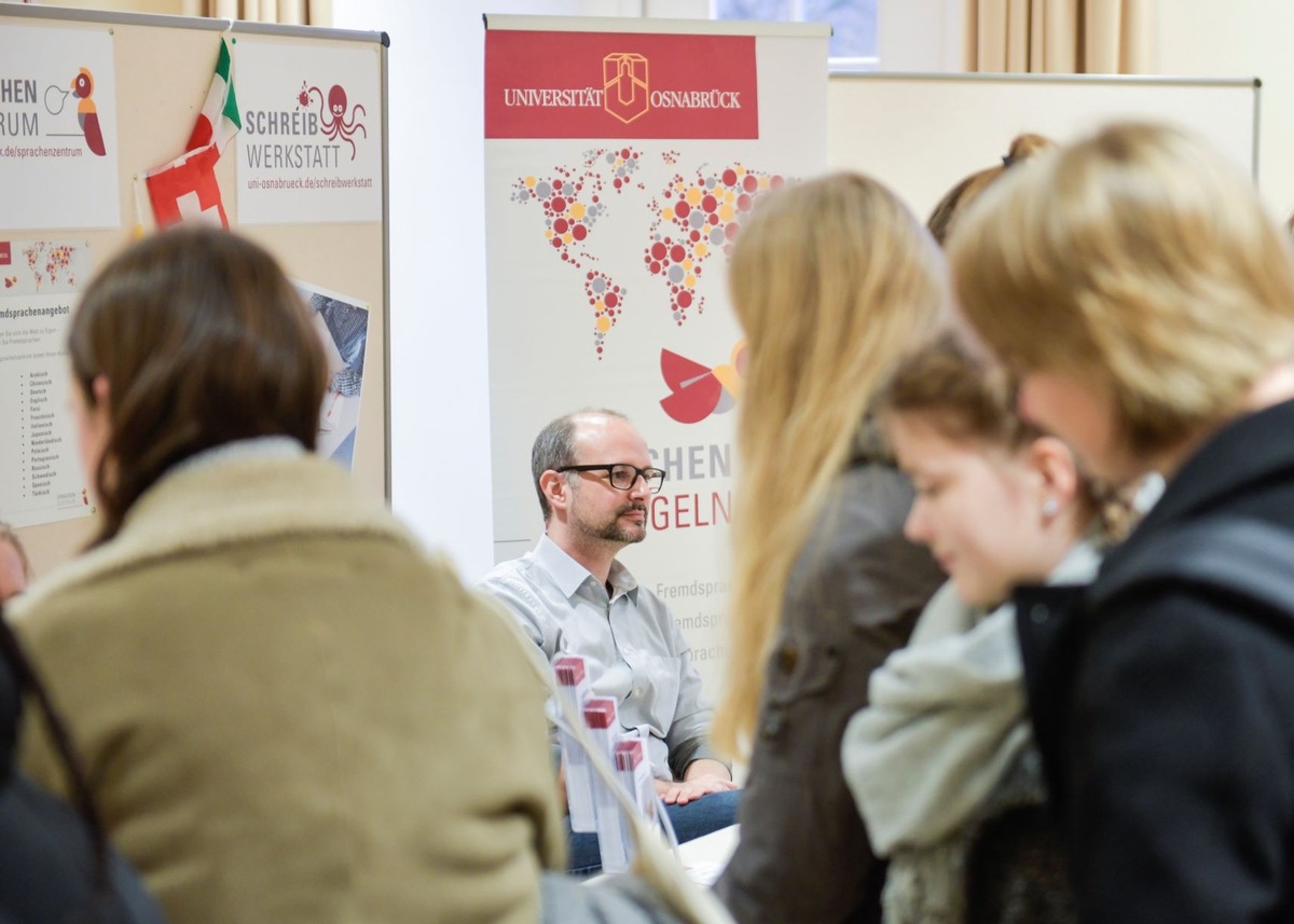 Universität Osnabrück und Hochschule Osnabrück laden zum Hochschulinformationstag am 17. November