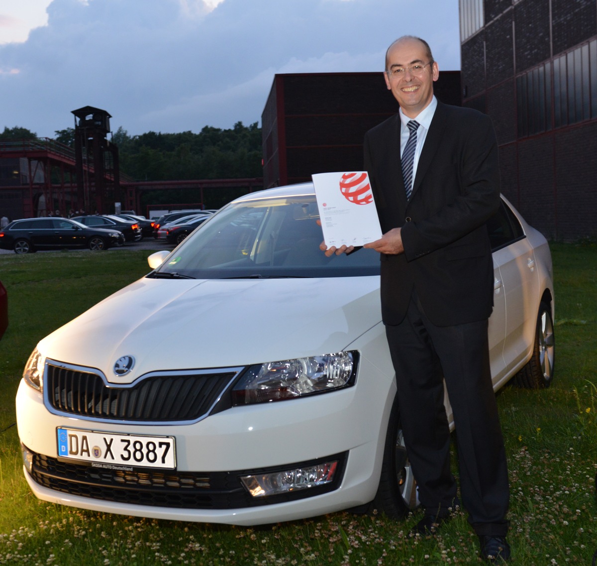 SKODA Rapid mit &#039;red dot&#039; Designpreis ausgezeichnet (BILD)